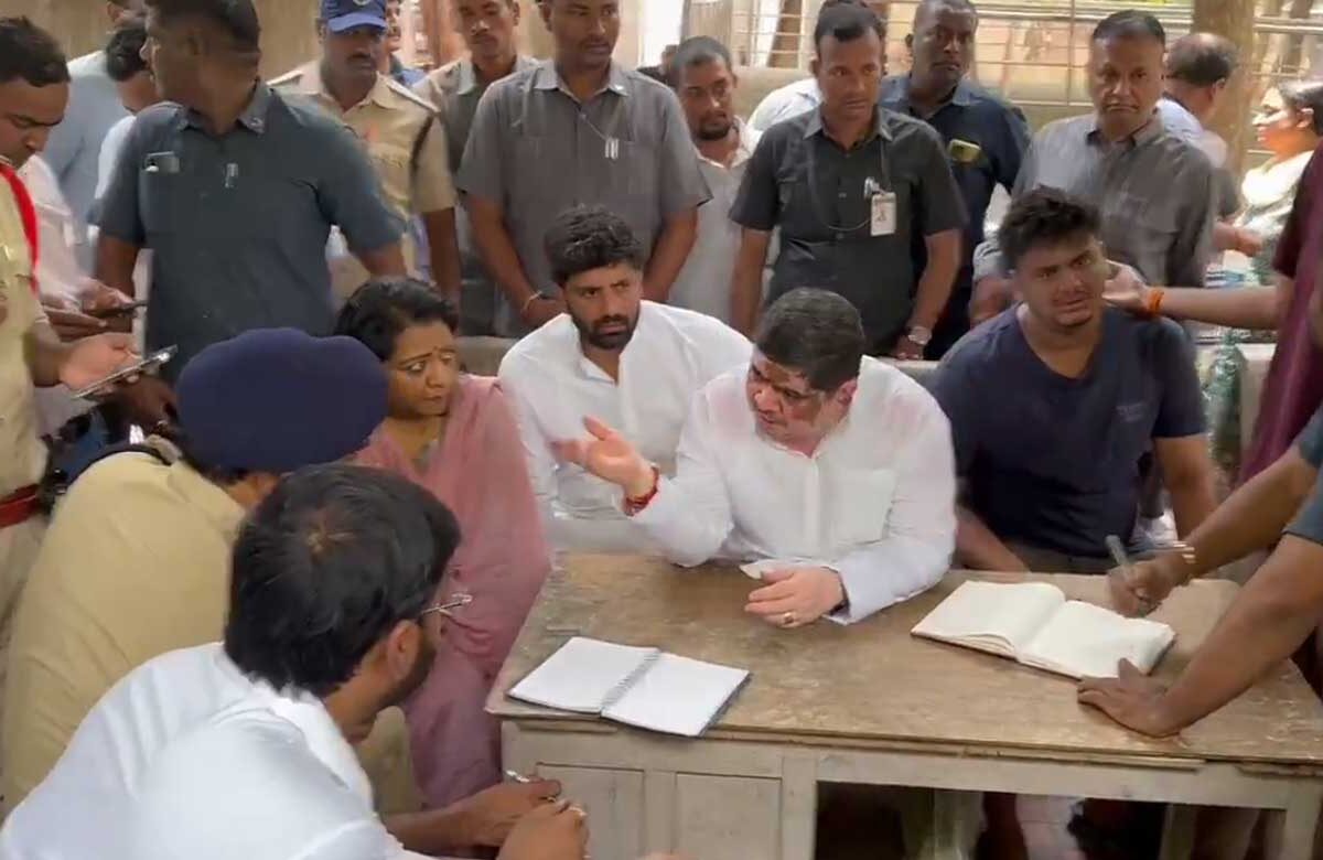 Minister Poonam Prabhakar Blames Electrical Fault for Hyderabad Fire Incident 1 Minister Poonam Prabhakar Blames Electrical Fault for Hyderabad Fire Incident