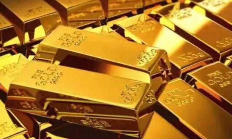 Gold Prices Drop Sharply in Hyderabad; Experts Cite Global Factors Behind Fall 1 Gold Prices Drop Sharply in Hyderabad; Experts Cite Global Factors Behind Fall