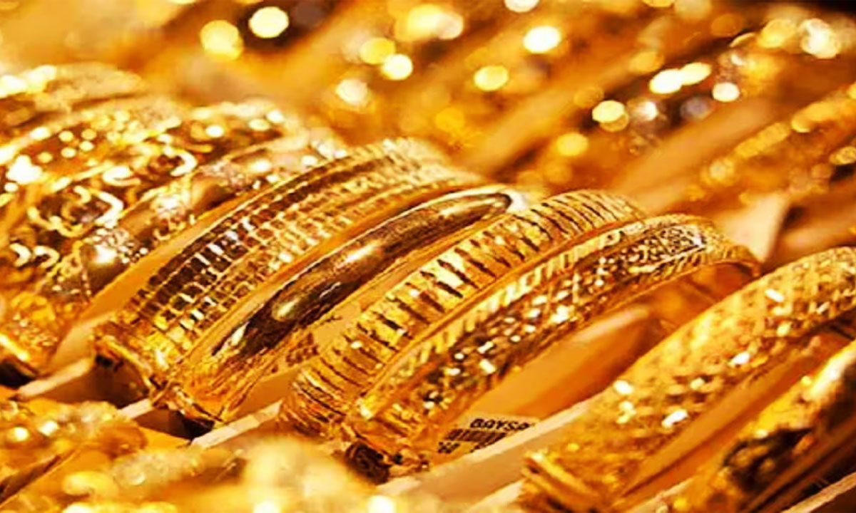 Gold Prices Drop Over ₹7,000: Experts Weigh In — Is Now the Right Time to Buy? 1 Gold Prices Drop Over ₹7,000: Experts Weigh In — Is Now the Right Time to Buy?