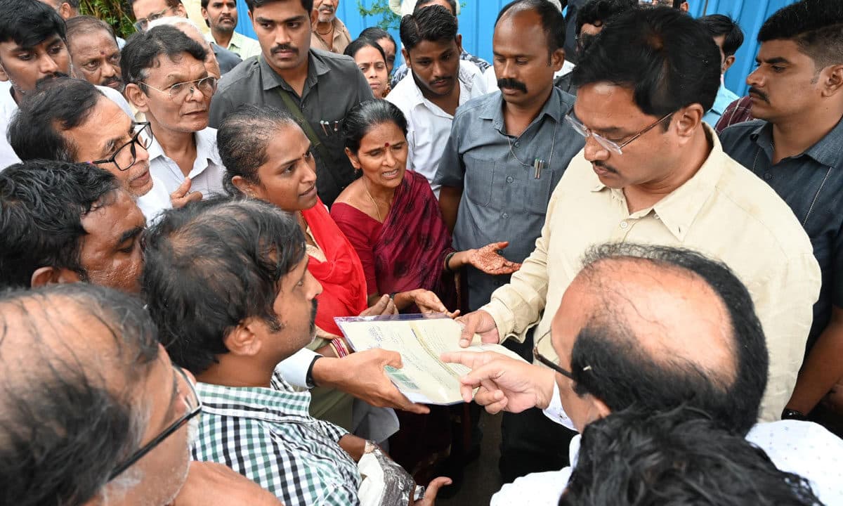 HYDRAA Chief Inspects Multiple Colonies in Hyderabad Over Illegal Land Grabs and Civic Complaints