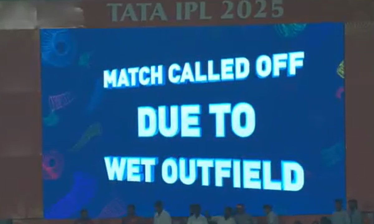 SRH Knocked Out of Playoffs Race as Rain Abandons Clash Against DC 1 SRH Knocked Out of Playoffs Race as Rain Abandons Clash Against DC