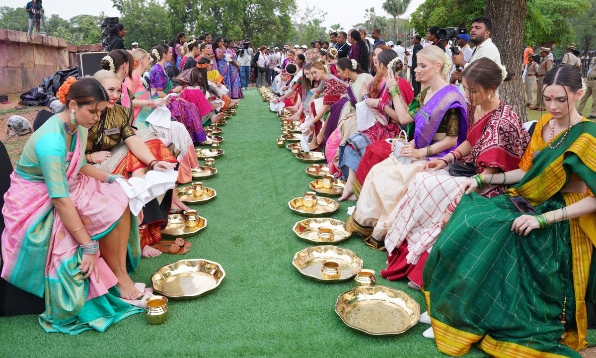 Miss World Foot-Washing Controversy: BRS Demands Apology from CM, Seeks Action from Sonia Gandhi 1 Miss World Foot-Washing Controversy: BRS Demands Apology from CM, Seeks Action from Sonia Gandhi