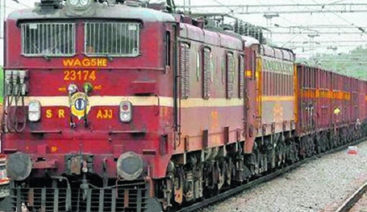 Woman Dies Trying to Board Moving Train at Charlapalli Station, Hyderabad