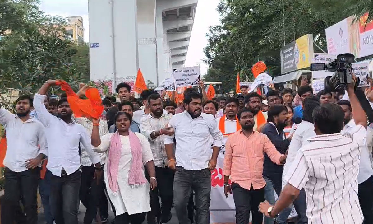 ABVP Stages Protest at Hyderabad’s Bus Bhavan Over Student Bus Pass Fare Hike 1 ABVP Stages Protest at Hyderabad’s Bus Bhavan Over Student Bus Pass Fare Hike