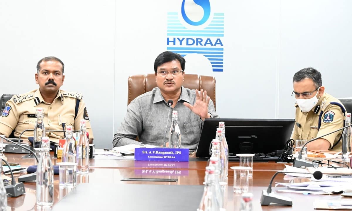 HYDRAA Commissioner AV Ranganath Holds High-Level Meeting to Prevent Urban Flooding in Hyderabad