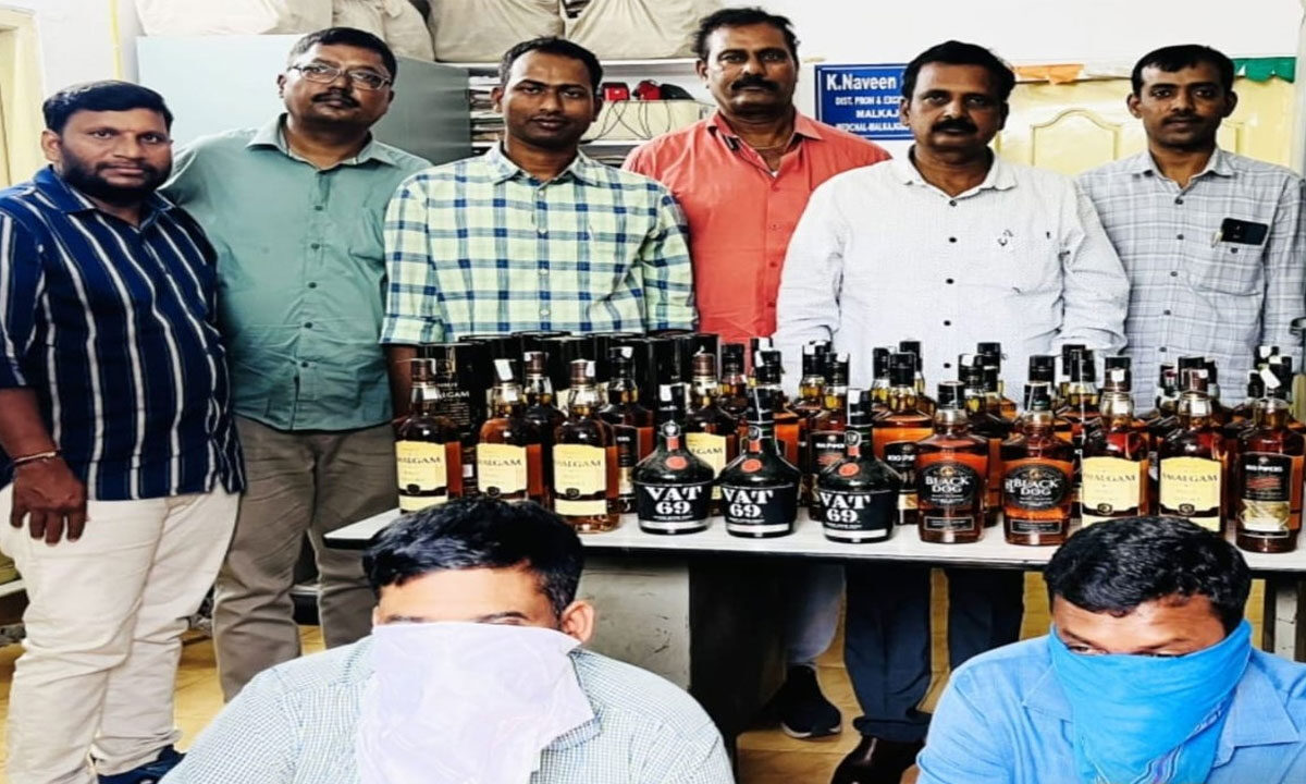 Hyderabad: Defence Liquor Racket Busted in Telangana; Ex-Army Personnel Involved 1 Hyderabad: Defence Liquor Racket Busted in Telangana; Ex-Army Personnel Involved