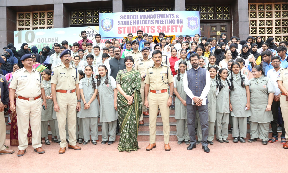 Hyderabad Traffic Police Holds Awareness Meet with School Managements at Ravindra Bharathi 1 Hyderabad Traffic Police Holds Awareness Meet with School Managements at Ravindra Bharathi