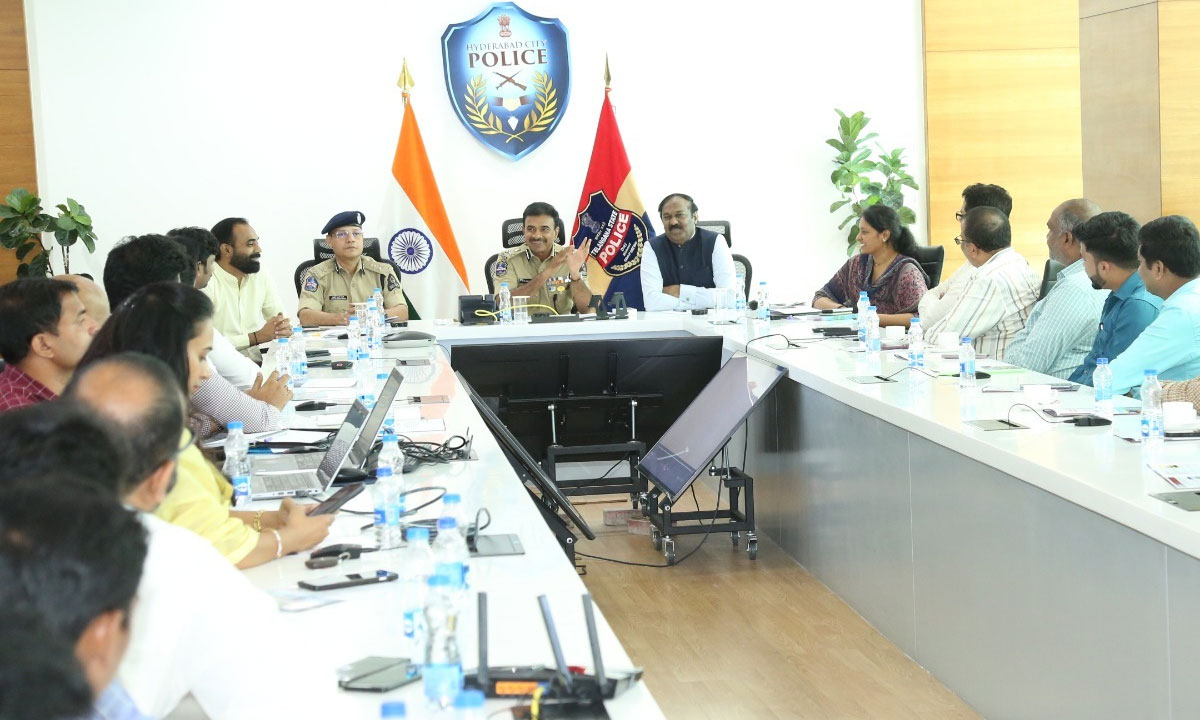 Hyderabad Police Launches VIP Helpline Members — A Direct Line to City Safety 1 Hyderabad Police Launches VIP Helpline Members — A Direct Line to City Safety