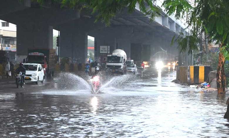 Hyderabad Weather: Heavy Rains Flood Streets, Yellow Alert Issued Across Telangana