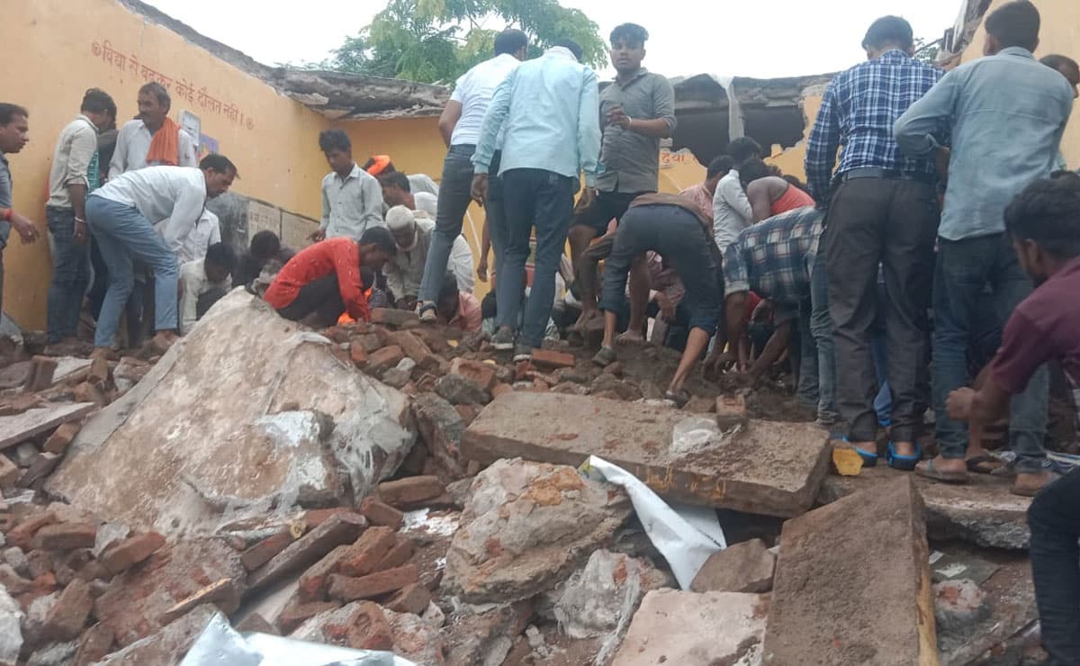 School building collapses in Raj's Jhalawar, many students feared trapped