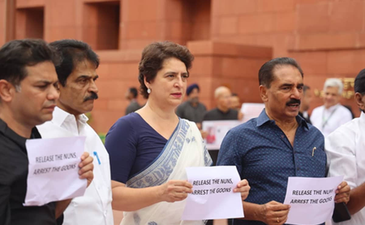 Priyanka Gandhi protests arrest of Kerala nuns, slams Centre for delaying Wayanad disaster fund
