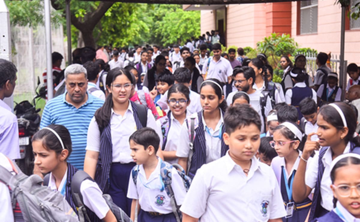 Over 2.22 crore students received scholarships in the last 5 years: Centre