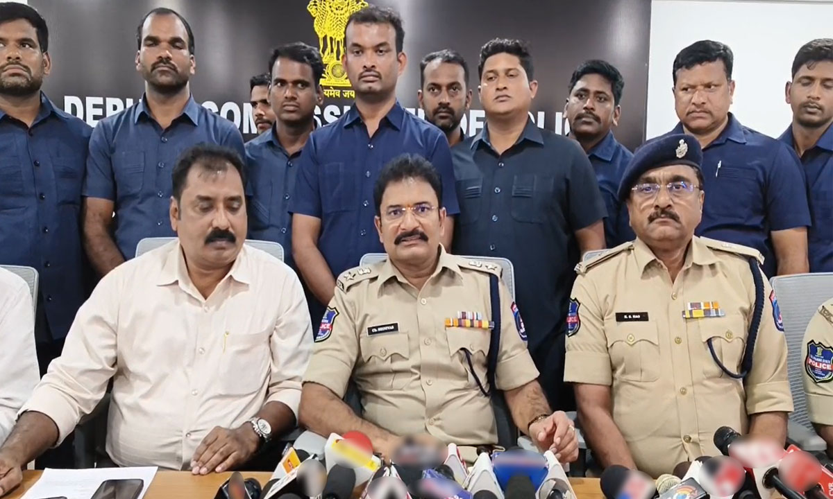 Inter-State Ganja Racket Busted in Rangareddy District, Five Arrested, Including a Woman 1 Inter-State Ganja Racket Busted in Rangareddy District, Five Arrested, Including a Woman