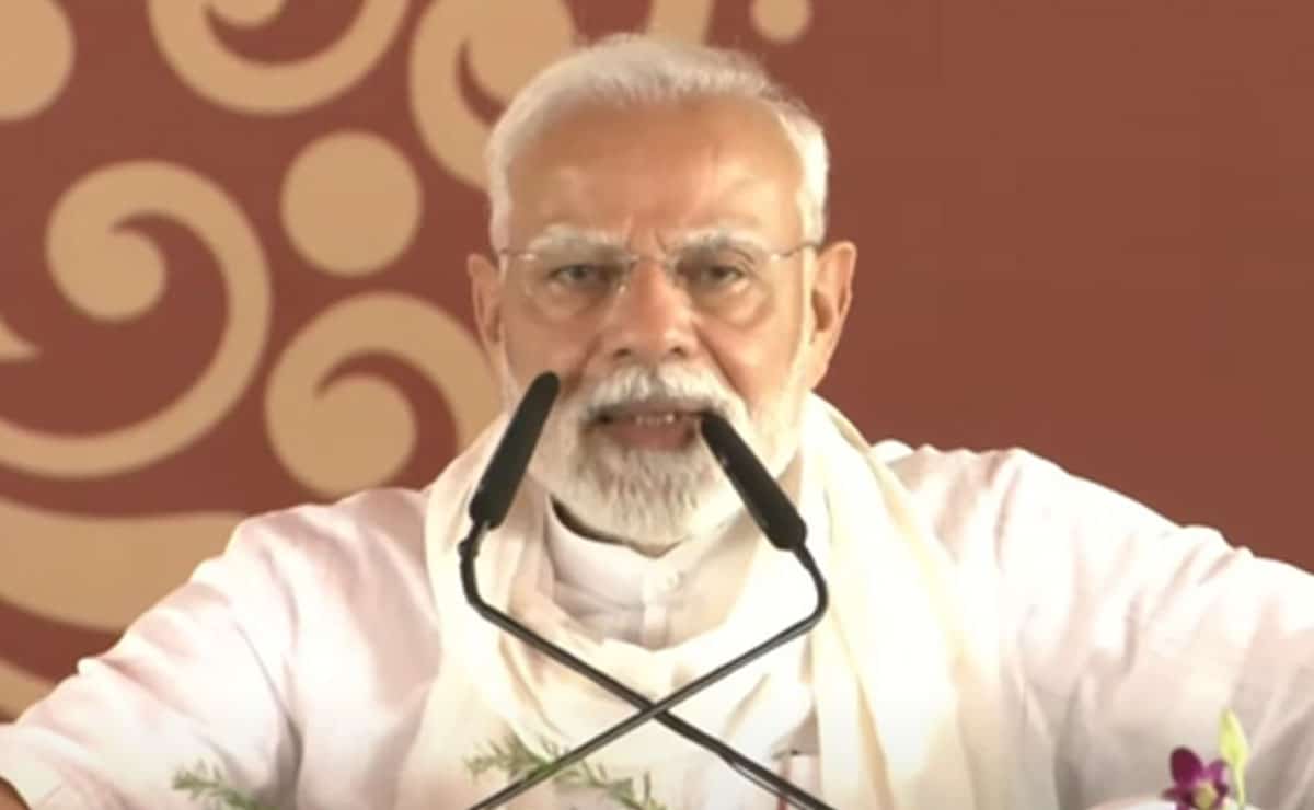 Jan Dhan Yojana transformed access to financial services for the poorest: PM Modi