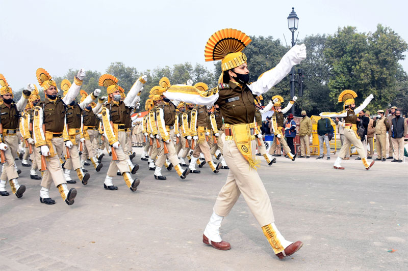 PARADE 1 India showcases military might, cultural diversity on 73rd R-Day