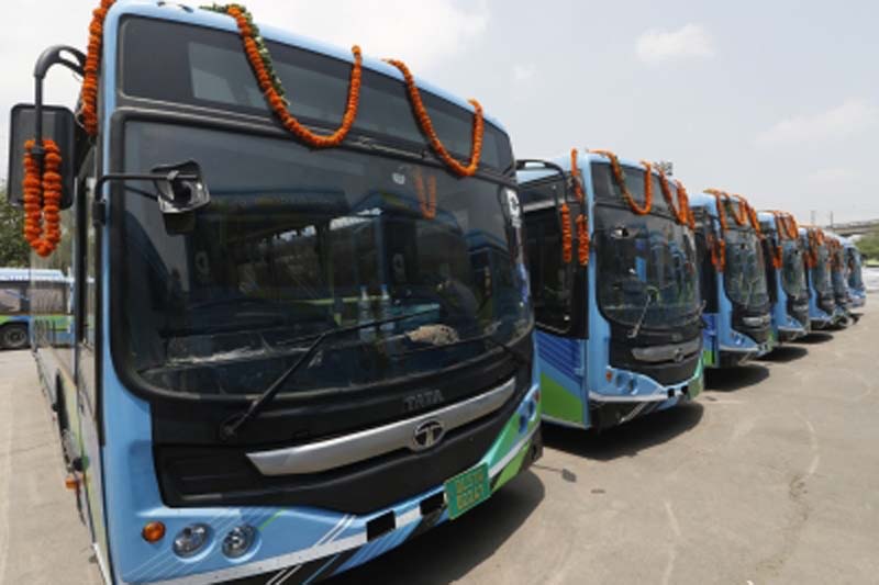 Electric Buses Delhi CM flags off 150 electric buses, announces 3-day free ride