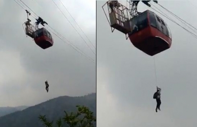 Cable Car 1 8 tourists stuck in cable car in Himachal; Rescue operation underway