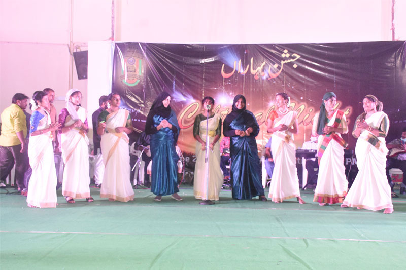 JASHN E BAHARAN 1 Jashn-e-Baharan ends on a high note with cultural night at MANUU