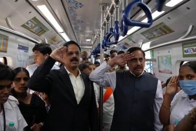 Hyd Metro 1 When all metro trains in Hyderabad came to a halt