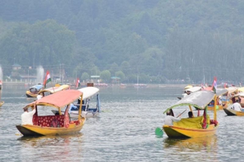 ICONIC DAL LAKE J&K LG flags off 'Har Ghar Tiranga' rally at Dal Lake in Srinagar