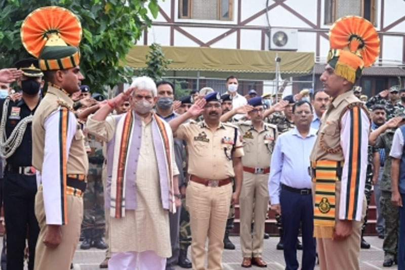 MANOJ SINHA TRIBUTES TO ITBP PERSONNEL J&K L-G pays tributes to ITBP personnel killed in bus accident