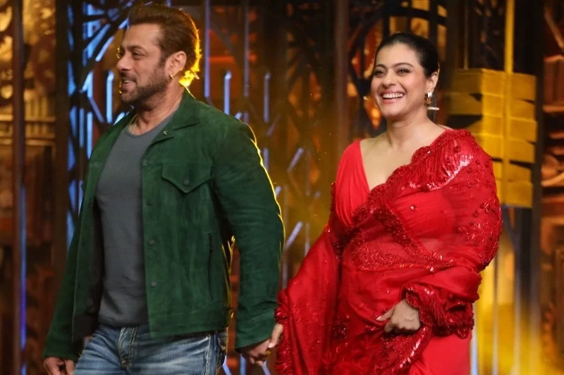 BB 16 KAJOL 4 1 jpg 'BB 16': Kajol, Revathy join Salman Khan 'Weekend Ka Vaar' (with pics)