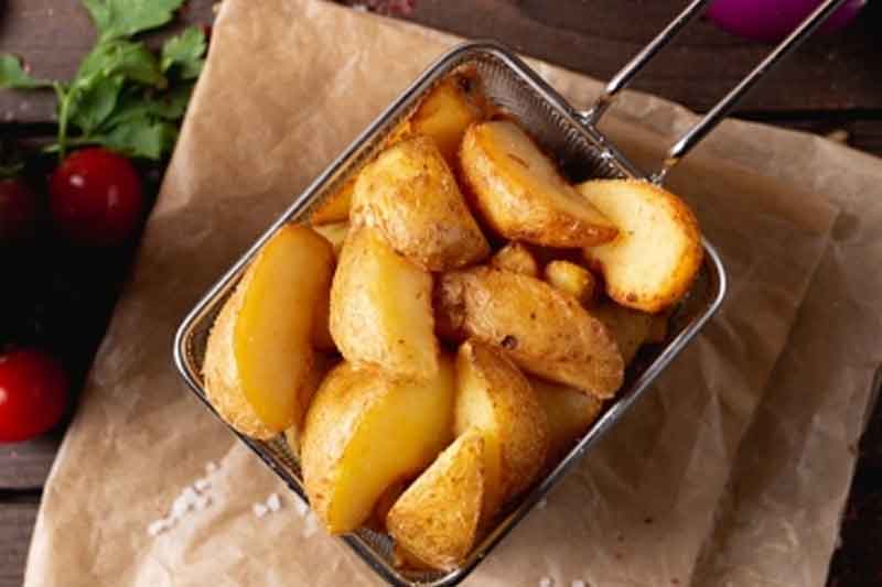 GARLIC POTATOES Home made treats in just 5 minutes!