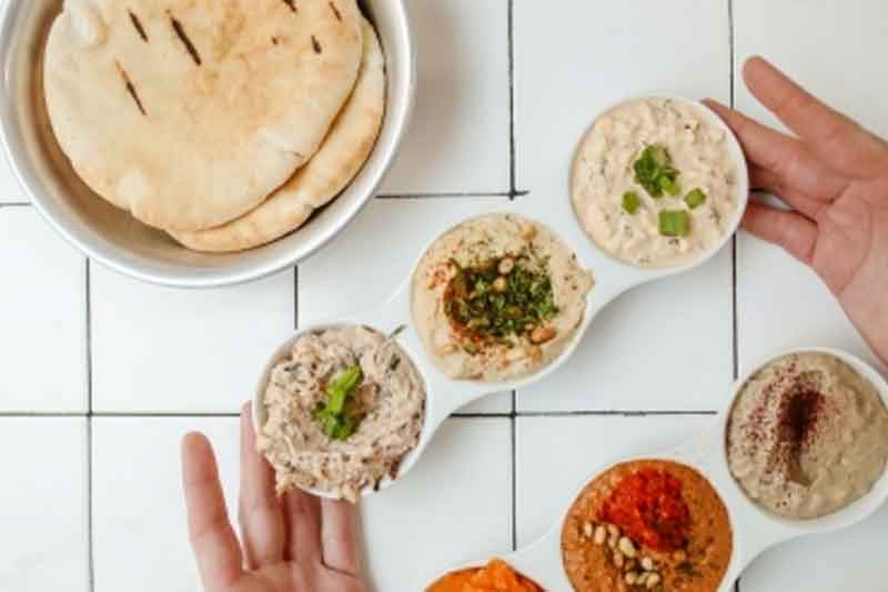 HUMMUS DIP Home made treats in just 5 minutes!