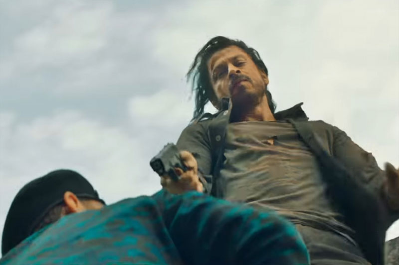 PATHAAN 6 IANS Review: Superhit written all over 'Pathaan' as SRK returns with a bang
