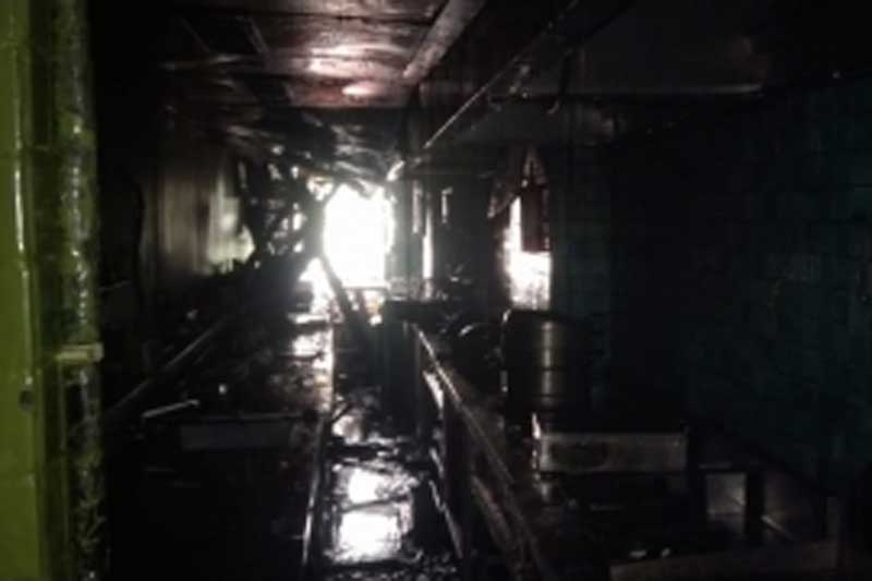 delhi fire2 1 Fire breaks out at restaurant in Delhi's Khan Market