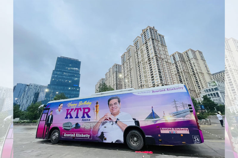 KTR BIRTHDAY BUS Watch: BRS leaders distribute tomatoes to celebrate KTR’s birthday