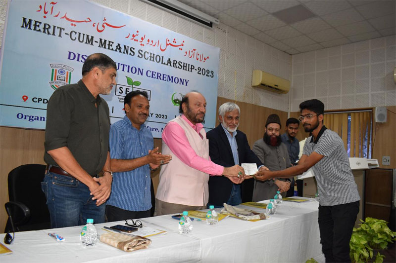 SEED SCHOLARSHIP 1 MANUU students receive 73.9 lac scholarship from SEED