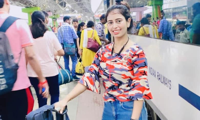 YOUTH VANDE BHARAT 1 Vande Bharat Express Emerges as the Preferred Mode of Transport amongst Youth