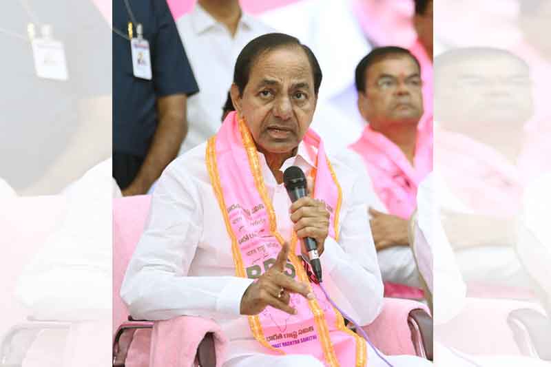 Congress ahead in Telangana, KCR trailing in Kamareddy