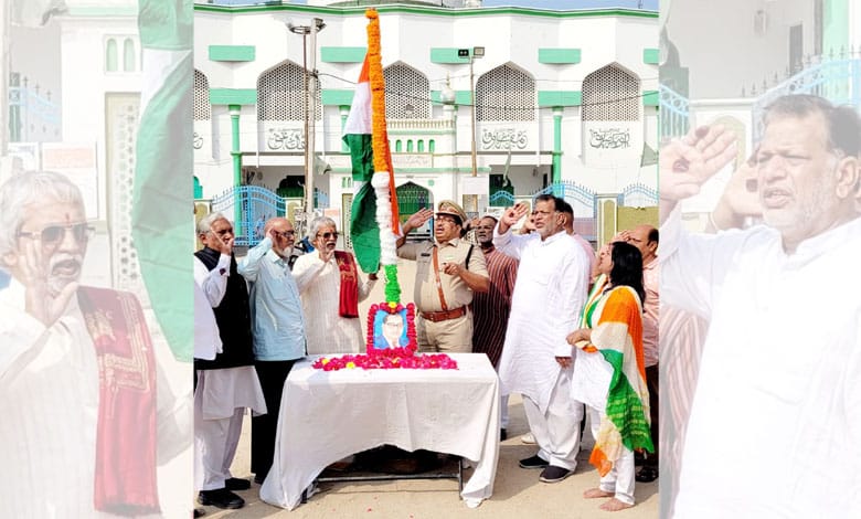 Senior BJP Leader Mir Firasath Ali Baqri Unfurls National Flag at Maidan-E-Ghadeer on 75th Republic Day