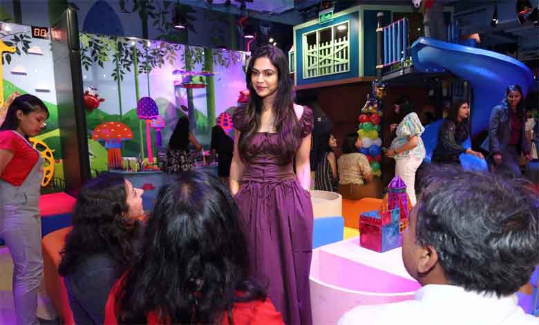 HAMLEYS PLAY SNEHA 3 Hamleys Launches 'Hamleys Play' in Hyderabad with Ms Allu Sneha Reddy's Magical Playdate