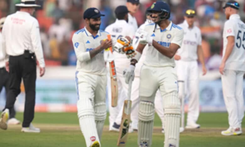 1st Test: Rahul, Jadeja, Axar Propel India to a First-Innings Lead of 175, Finishing Day Two at 421/7