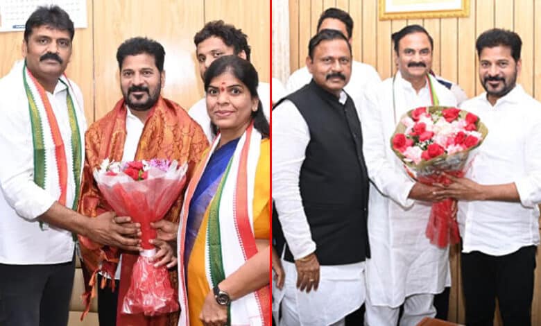 4 BRS leaders join Congress before Lok Sabha polls at Gandhi Bhawan Telangana 4 BRS leaders join Congress before Lok Sabha polls at Gandhi Bhawan - Telangana