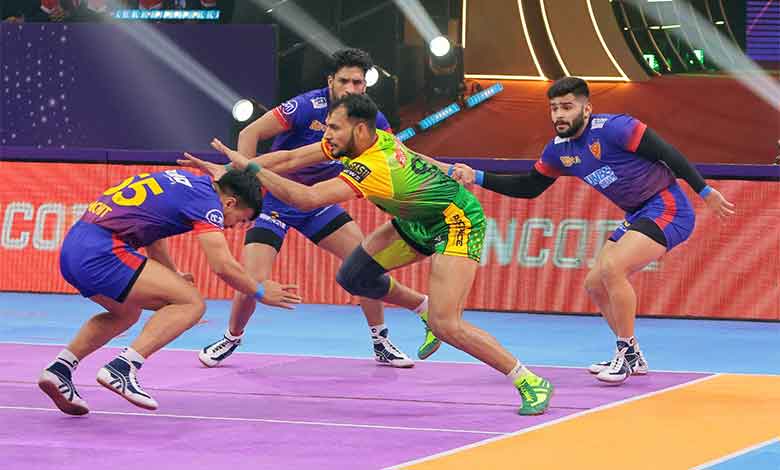 KABADDI PRO Pro Kabaddi League: Sachin leads from the front as Patna Pirates beat Dabang Delhi K.C to march into Semi-finals