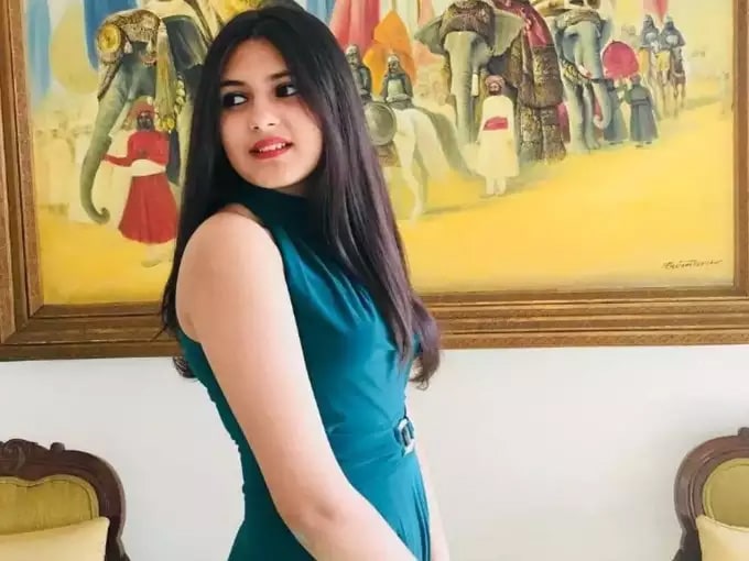 Suhani Bhatnagar who portrayed the role of Aamir Khans younger daughter Babita in the film Dangal Suhani Bhatnagar, 'Dangal' actress, died at 19, played young Babita Phogat