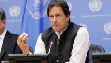 Imran warns of Sri Lanka-like crisis in Pakistan amid high inflation