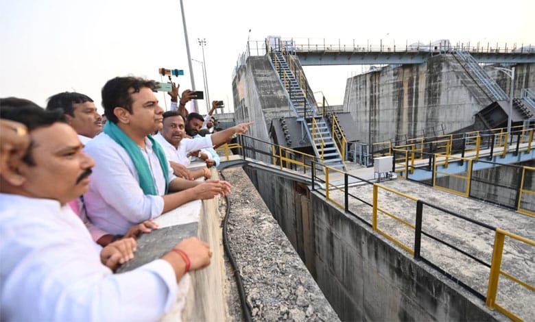 Congress govt doing evil politics on Kaleswaram project: KTR