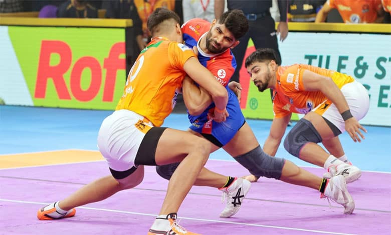 PUNERI PALTAN 1 Sensational Puneri Paltan outplay Haryana Steelers to lift their first-ever PKL trophy