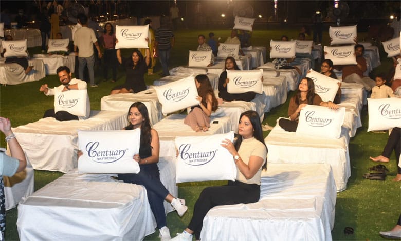 QOOLEST 3 Centuary Mattress hosts ‘India’s largest Qoolest Sleep Concert’, This World Sleep Day