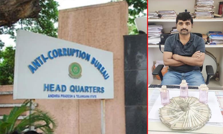 ACB traps TSSPDCL official accepting Rs 35,000 bribe