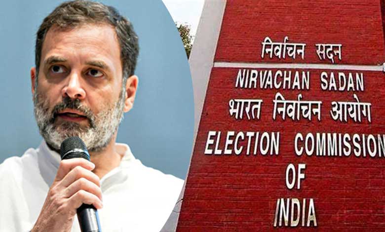 EC sends notice to Cong over poll code violation by Rahul Gandhi, seeks reply by April 29