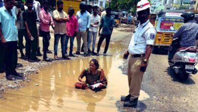 Woman holds unique protest against bad roads in Hyderabad