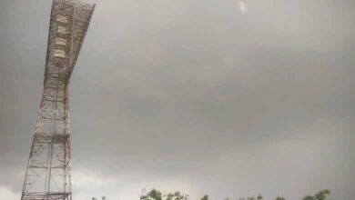 Hyderabad Witnesses Dramatic Weather Shift: Heavy Thunderstorms Follow Scorching Noon