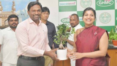 Amrapali Kata assumes charge as the new GHMC commissioner