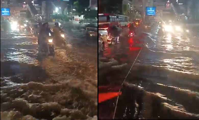 Hyderabad News | Heavy Downpours Disrupt Life in City: Video